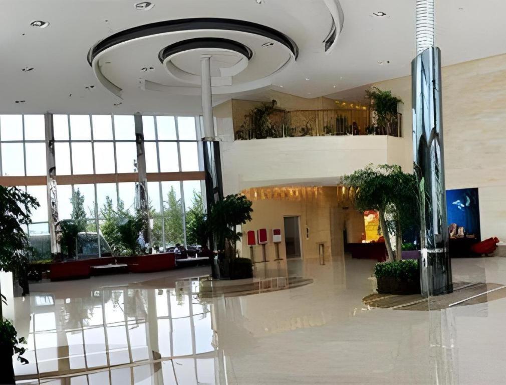 Ramada Plaza By Wyndham Hangzhou Riverside Exterior foto